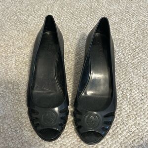 Vintage Gucci wedge jellies - black